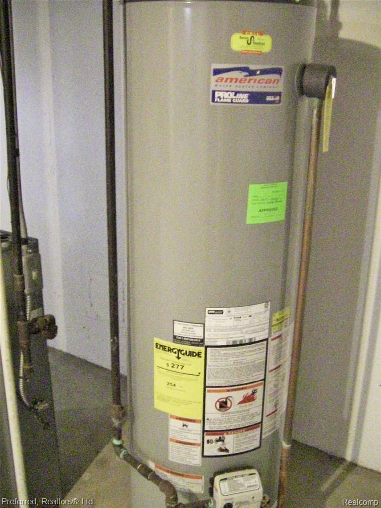 6539 Napier Road Plymouth, MI 48170 - Photo 16 of 21 Water Heater.JPG