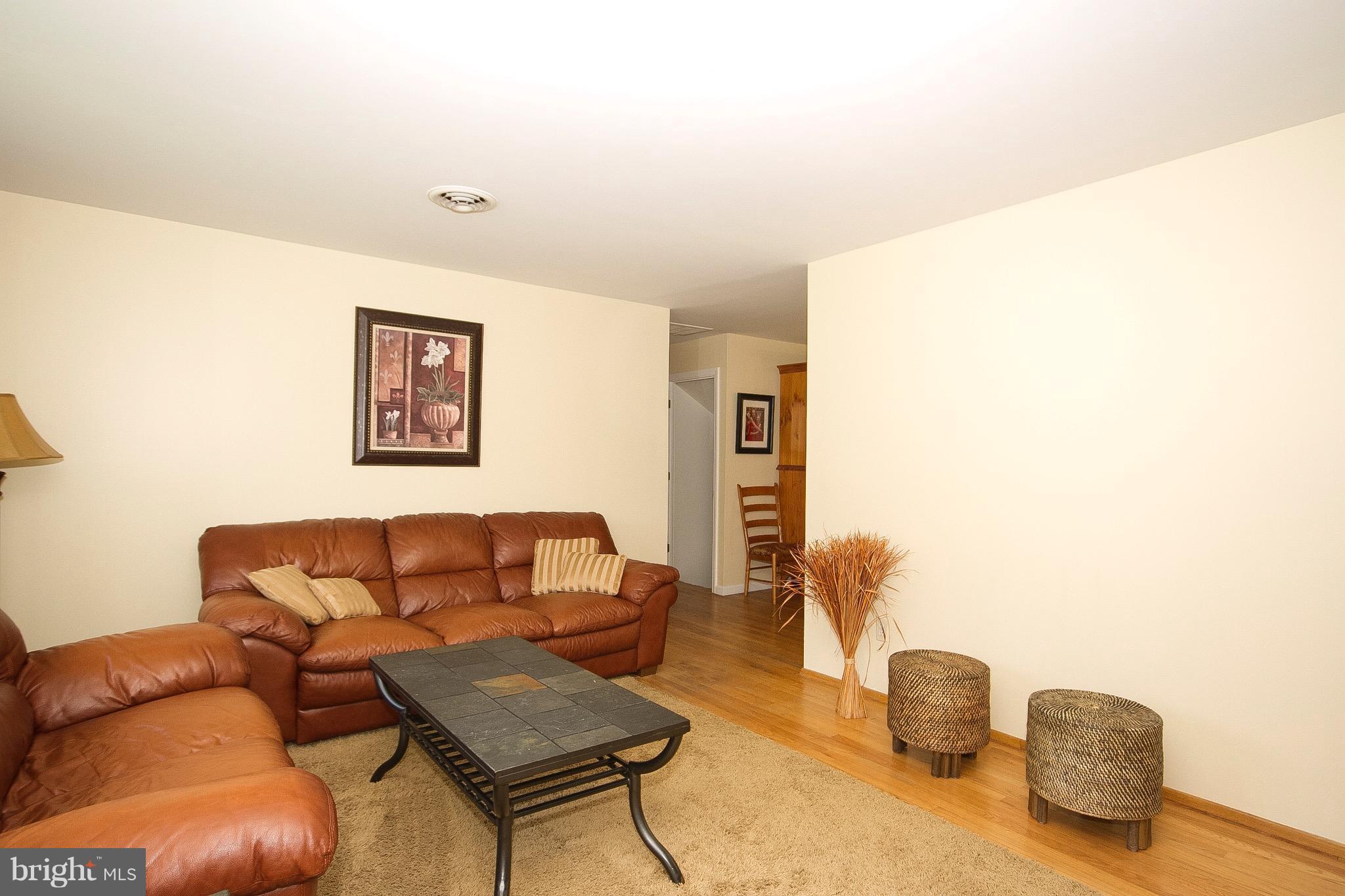 1305 Murgatroyd Road Fallston, MD 21047 - Photo 3 of 22 Interior