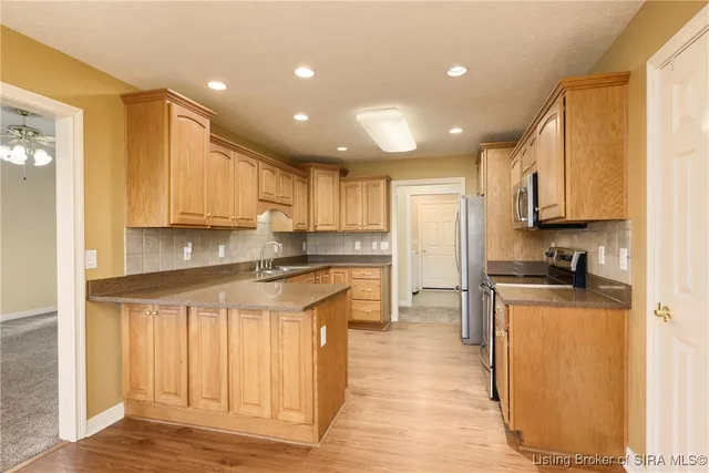 $359,900 | 2008 Autumn Ridge Drive, Sellersburg, IN 47172