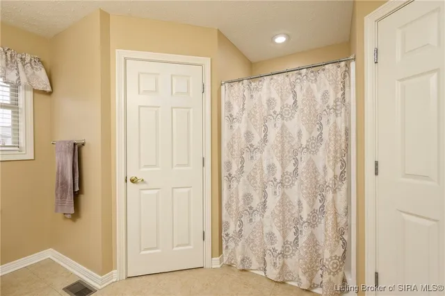 $359,900 | 2008 Autumn Ridge Drive, Sellersburg, IN 47172