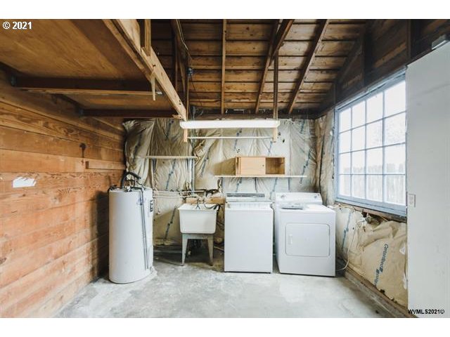 1329 Southwest Queen Avenue Albany, OR 97321 - Photo 21 of 32 Gallery Image 21