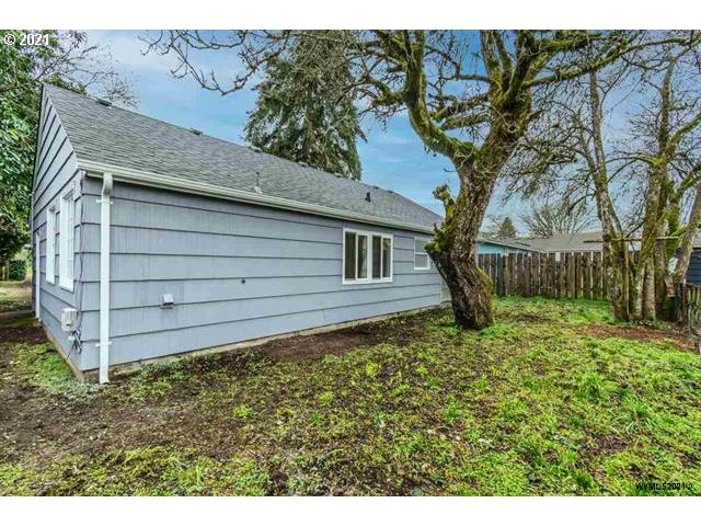 1329 Southwest Queen Avenue Albany, OR 97321 - Photo 31 of 32 Gallery Image 31