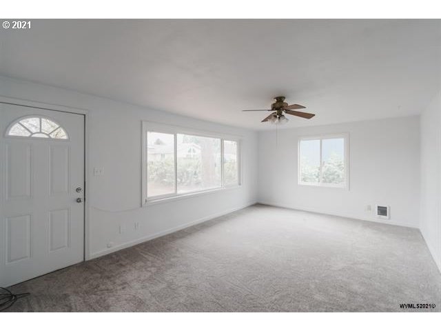 1329 Southwest Queen Avenue Albany, OR 97321 - Photo 32 of 32 Gallery Image 32