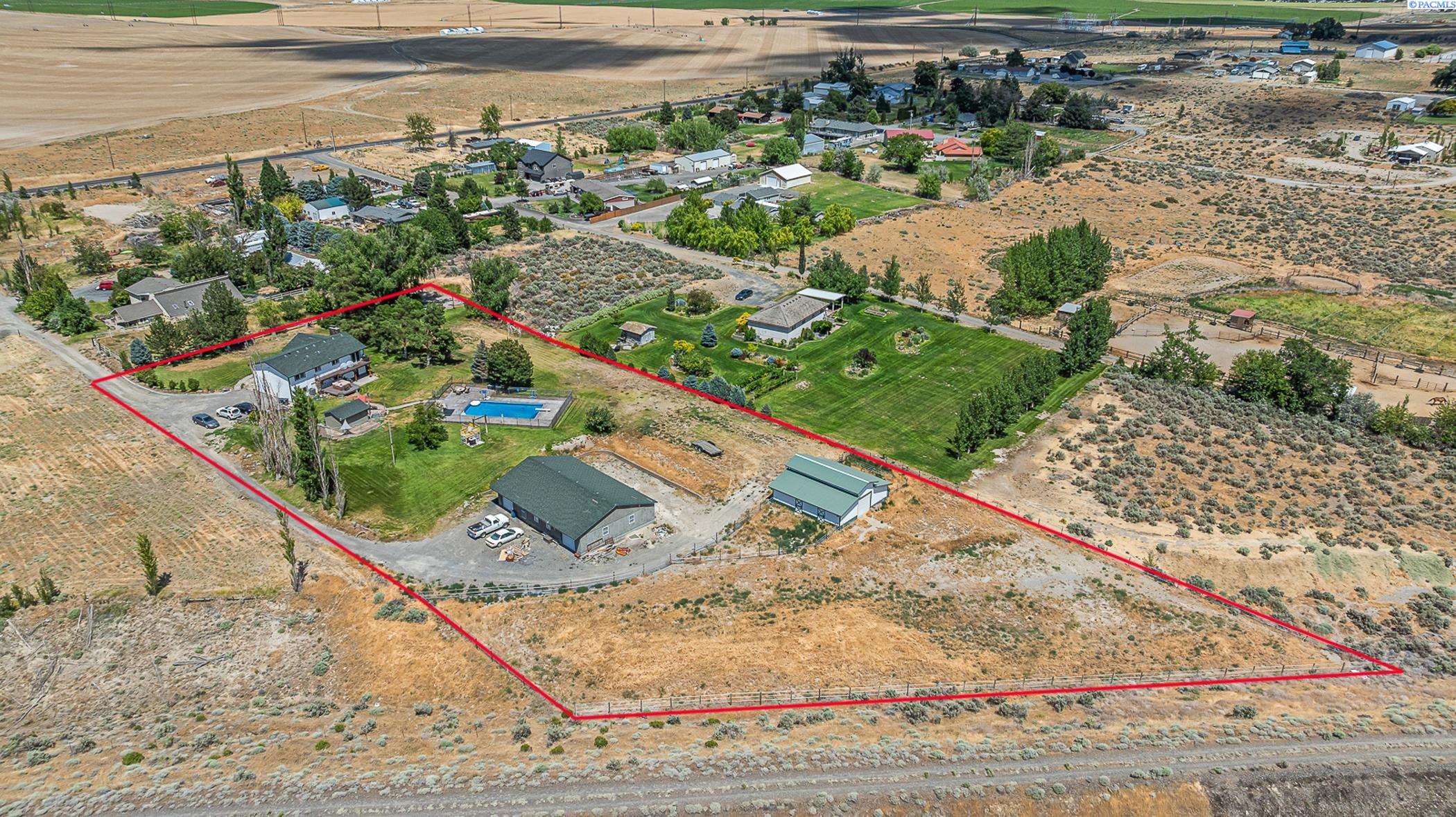 40223 East Ruppert Road Benton City, WA 99320 - Photo 1 of 44 Gallery Image 1