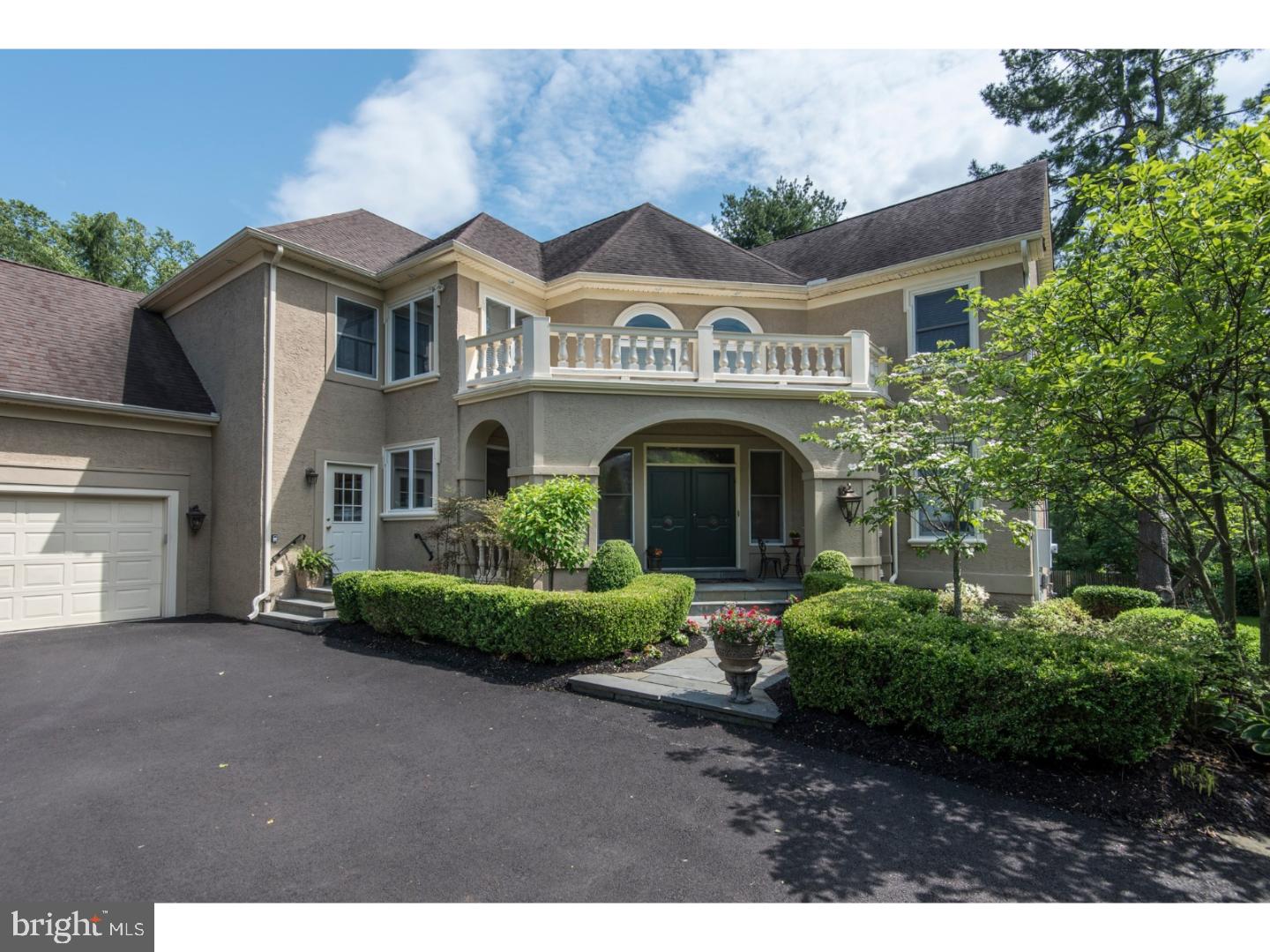 930 Pine Valley Circle Rydal, PA 19046 - Photo 1 of 22 Exterior Front