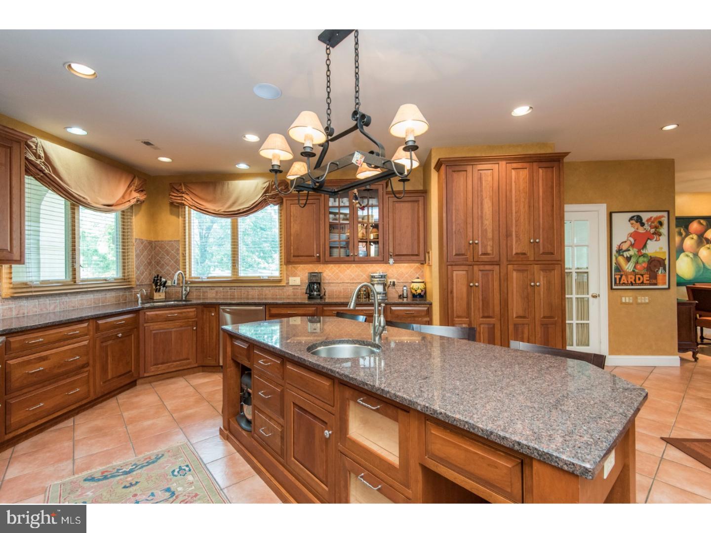 930 Pine Valley Circle Rydal, PA 19046 - Photo 11 of 22 Kitchen