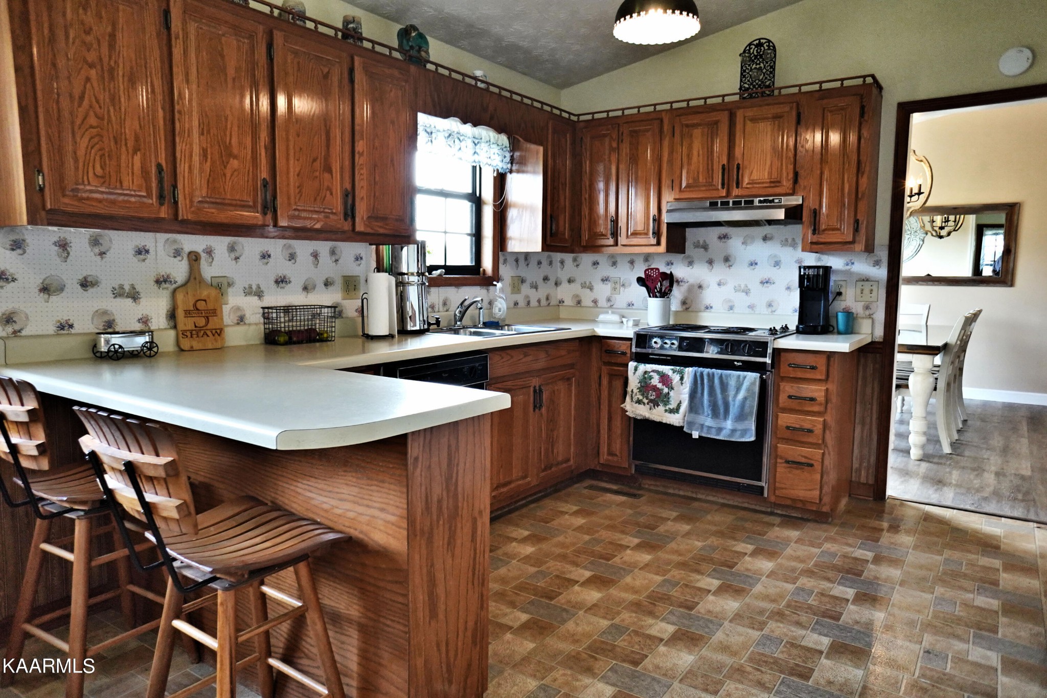 1370 Flag Branch Road Greeneville, TN 37743 - Photo 14 of 39 Gallery Image 14