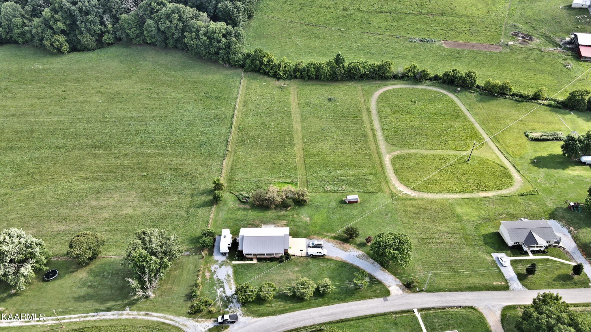 1370 Flag Branch Road Greeneville, TN 37743 - Photo 21 of 39 Gallery Image 21