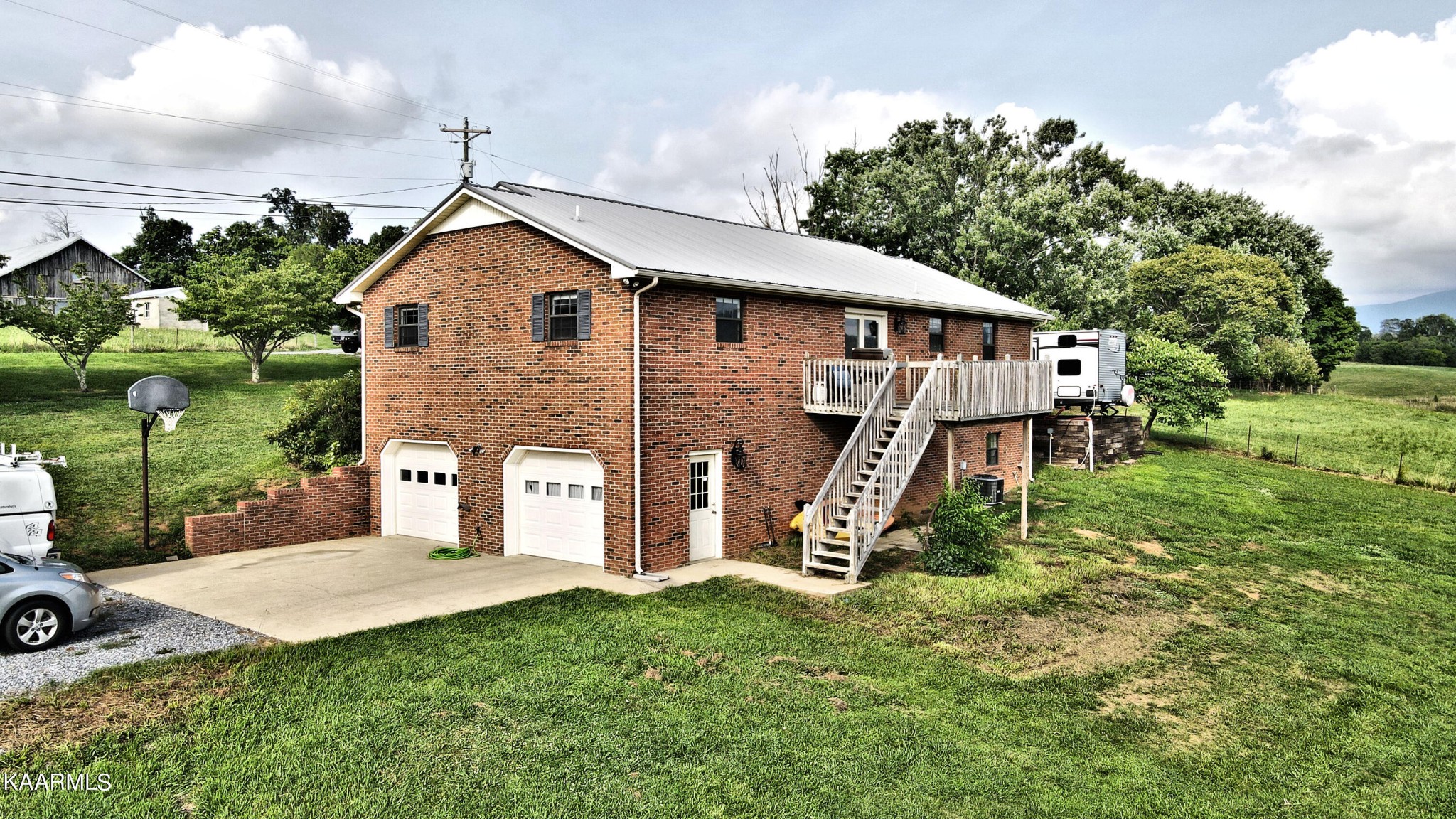 1370 Flag Branch Road Greeneville, TN 37743 - Photo 22 of 39 Gallery Image 22