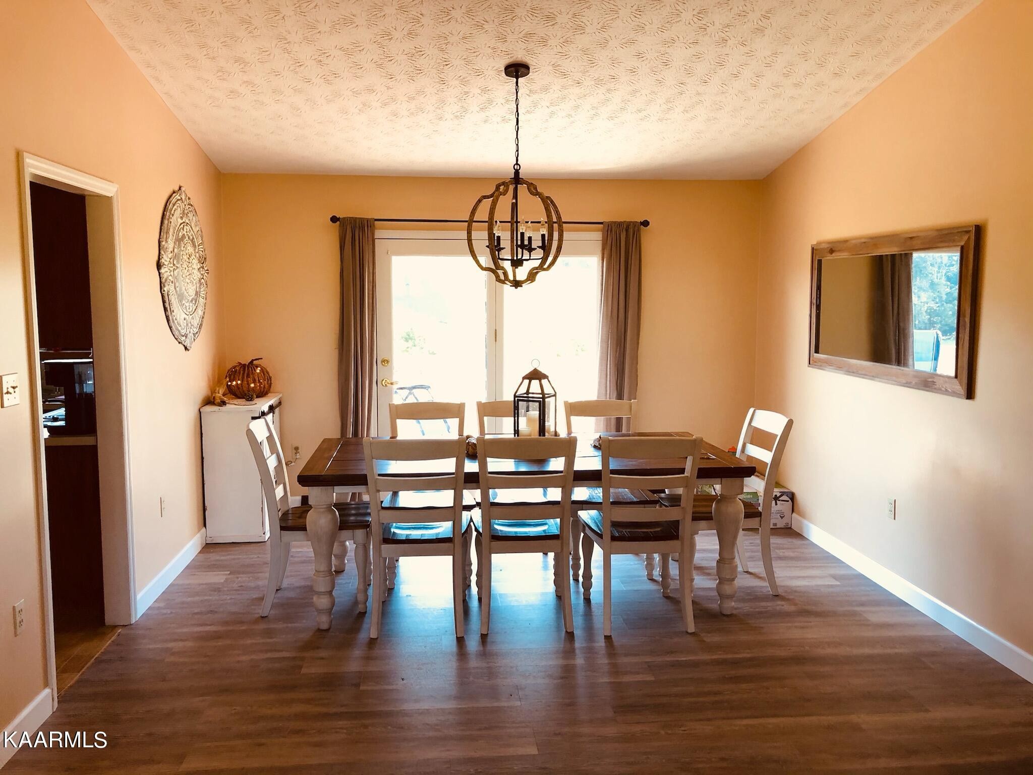1370 Flag Branch Road Greeneville, TN 37743 - Photo 5 of 39 Gallery Image 5