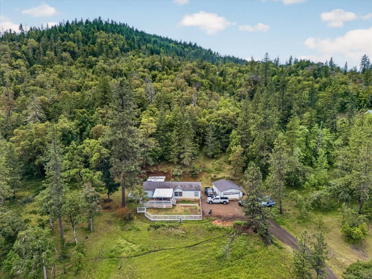 483 Wren Ridge Drive Eagle Point, OR 97524 - Photo 24 of 34 27-27