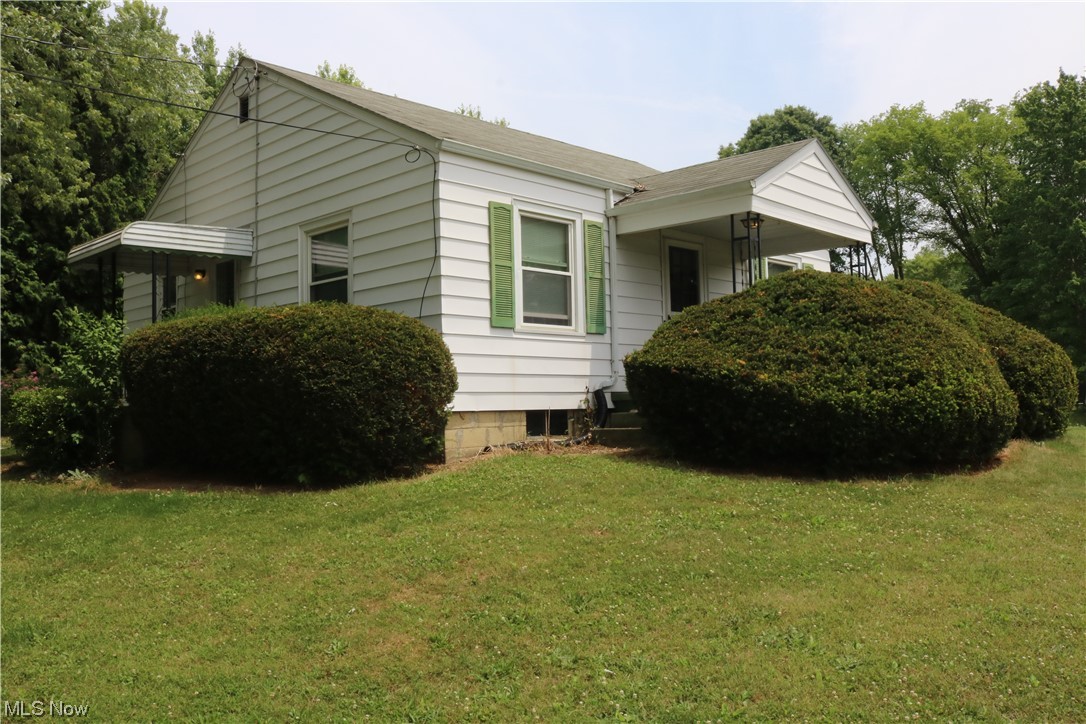 1887 Center Road, Unit 1 Clinton, OH 44216 - Photo 2 of 15