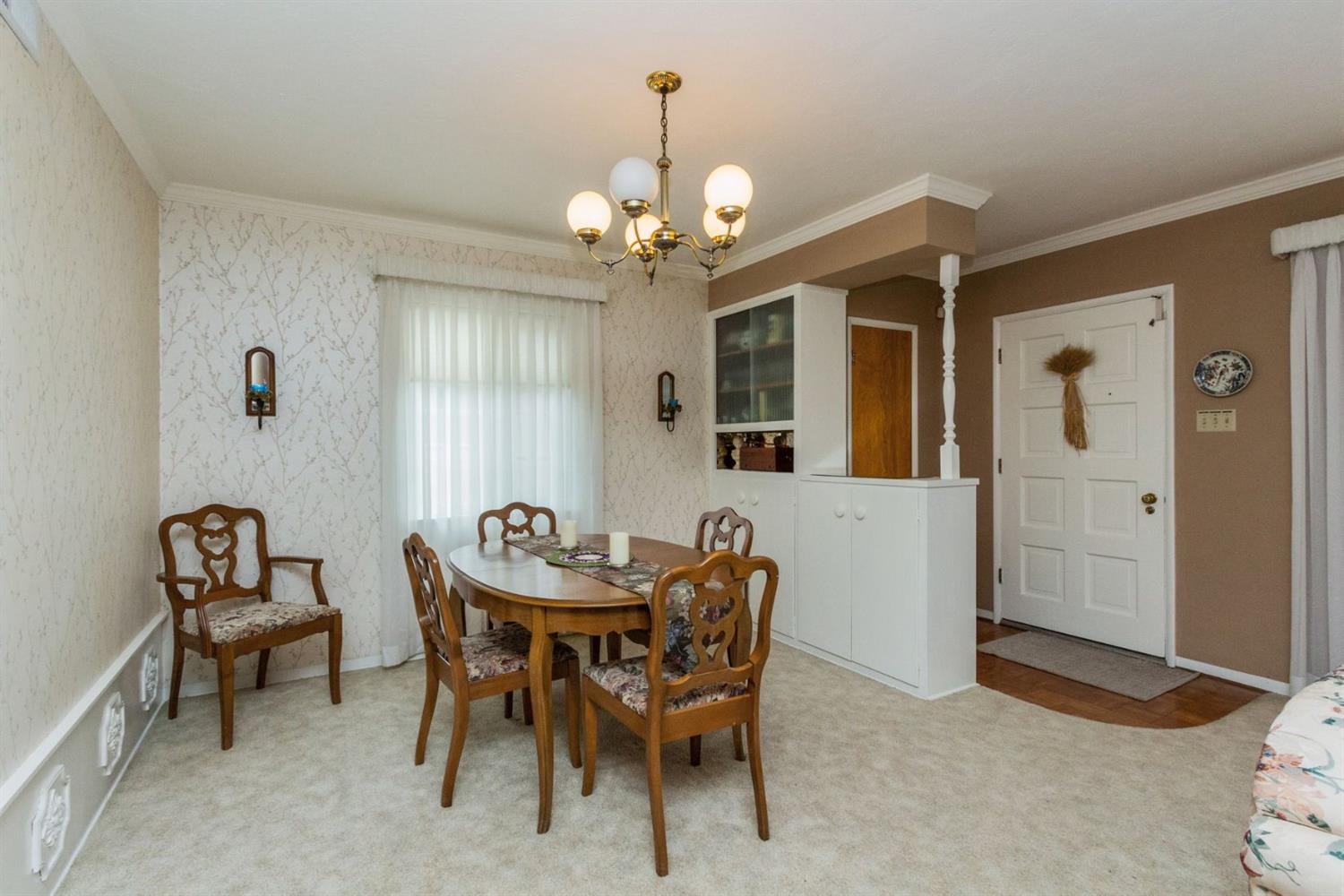 1156 Cyrier Avenue Reedley, CA 93654 - Photo 4 of 20