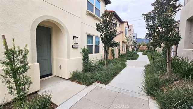 $3,450 | 15992 Jamie Lane, Fontana, CA 92336