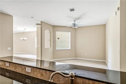 $295,000 | 6425 Oxford Circle, Unit 104D, Vero Beach, FL 32966
