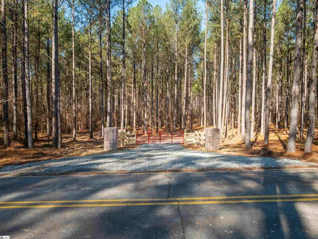 $199,999 | 2 Mill Pine Road, Liberty, SC 29657