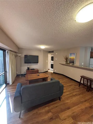 $459,000 | 1088 Bishop Street, Unit 1607, Honolulu, HI 96813