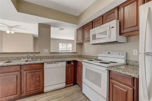 $1,719 | 6800 East Lake Mead Boulevard, Unit 2068, Las Vegas, NV 89156