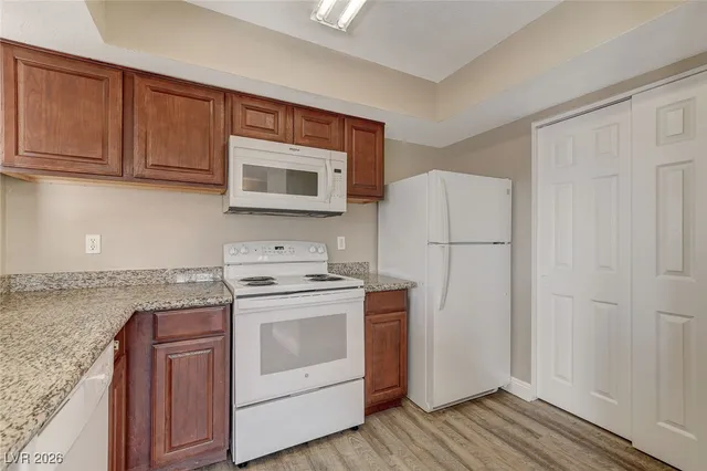 $1,719 | 6800 East Lake Mead Boulevard, Unit 2068, Las Vegas, NV 89156