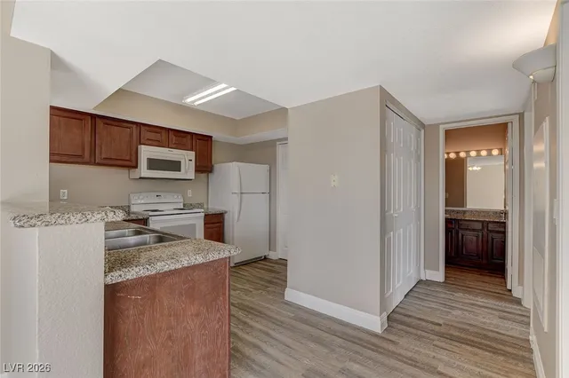 $1,719 | 6800 East Lake Mead Boulevard, Unit 2068, Las Vegas, NV 89156