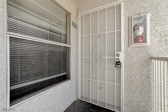 $1,719 | 6800 East Lake Mead Boulevard, Unit 2068, Las Vegas, NV 89156