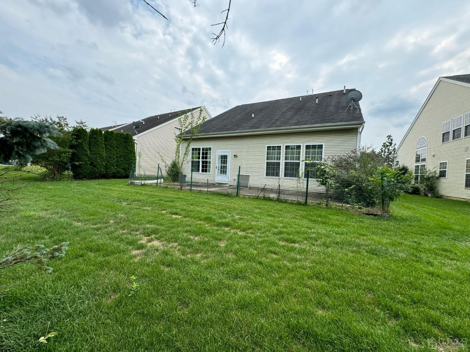 54 Pebble Creek Road Dayton, NJ 08810 - Photo 13 of 13 Gallery Image 13