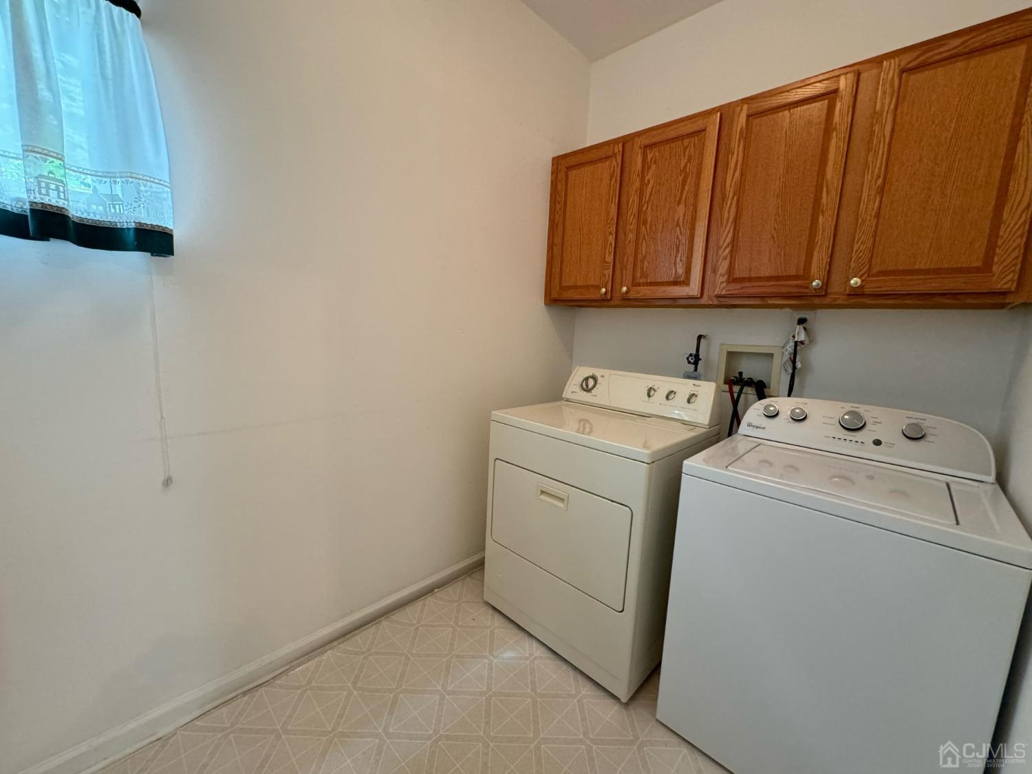 54 Pebble Creek Road Dayton, NJ 08810 - Photo 10 of 13 Gallery Image 10