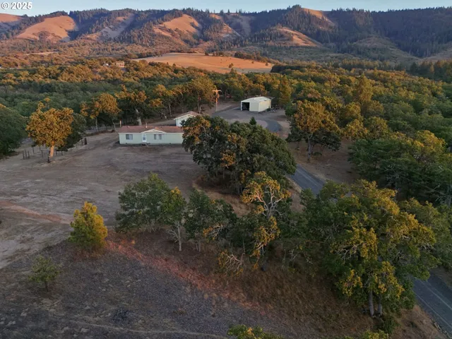 $499,900 | 600 Centerville Highway, Lyle, WA 98635