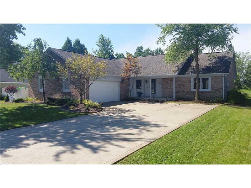 5709 RidgeHill Way Avon, IN 46123 - Photo 1 of 19 Gallery Image 1