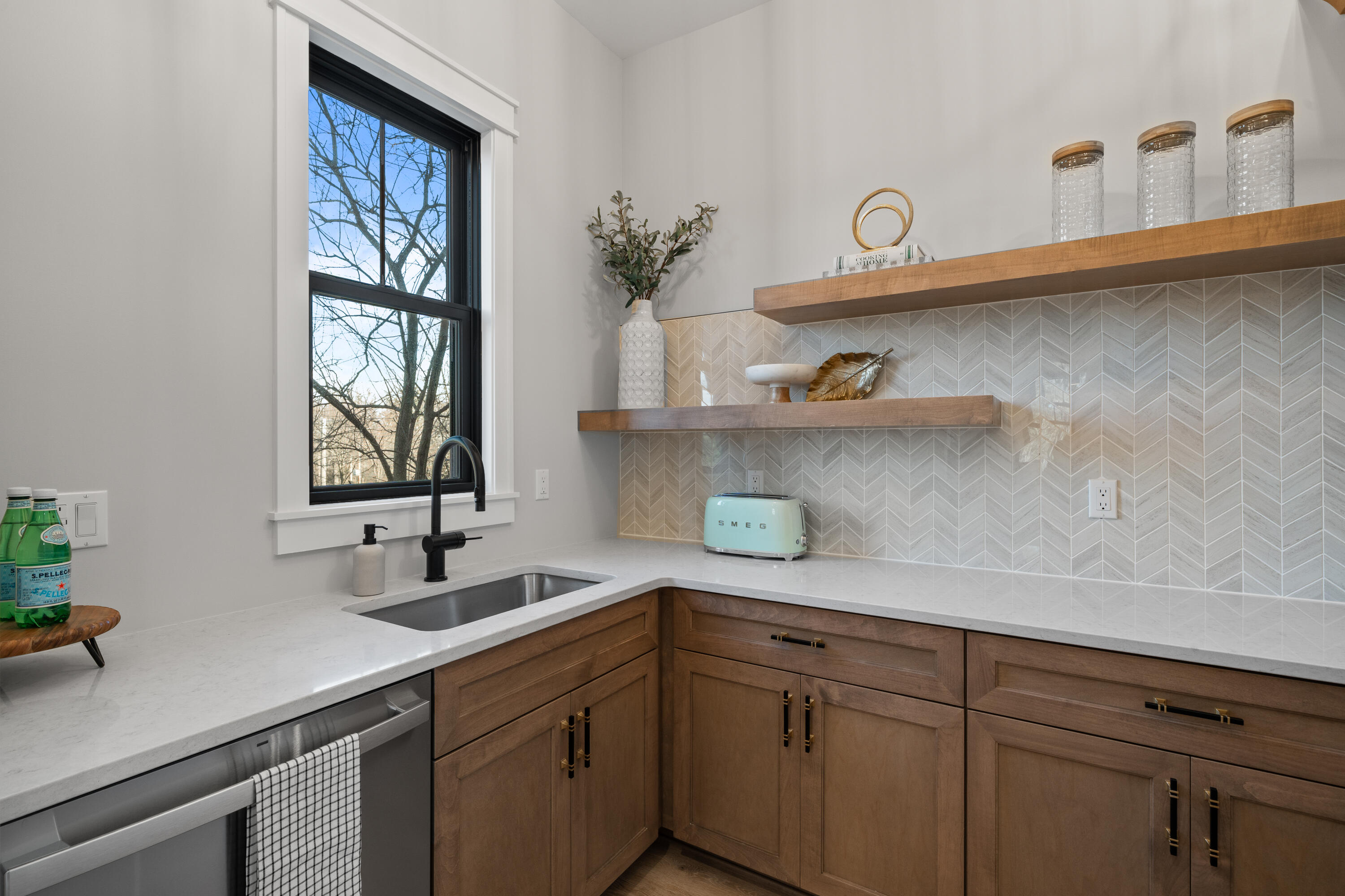 N1931 Linn Road Lake Geneva, WI 53147 - Photo 14 of 44 Auxiliary Kitchen