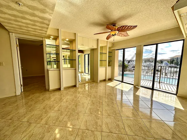 a view of a indoor garage