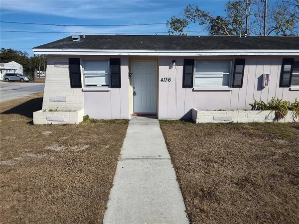 $1,250 | 4136 Shoreline Drive, New Port Richey, FL 34652