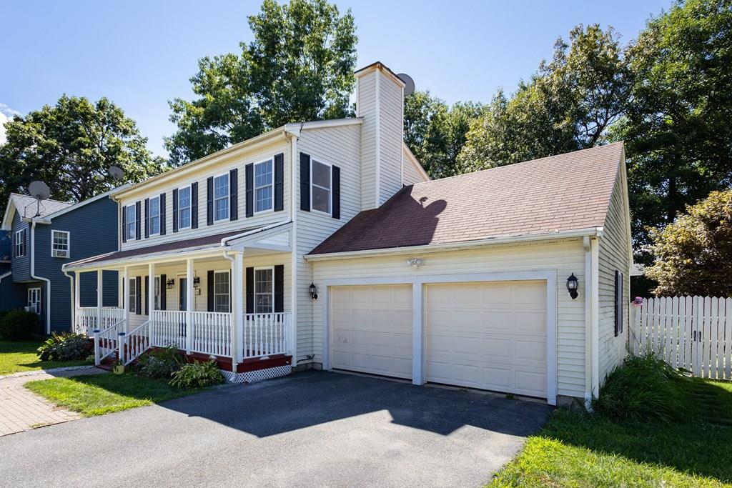 56 Santoro Road Worcester, MA 01606 - Photo 2 of 38 Gallery Image 2