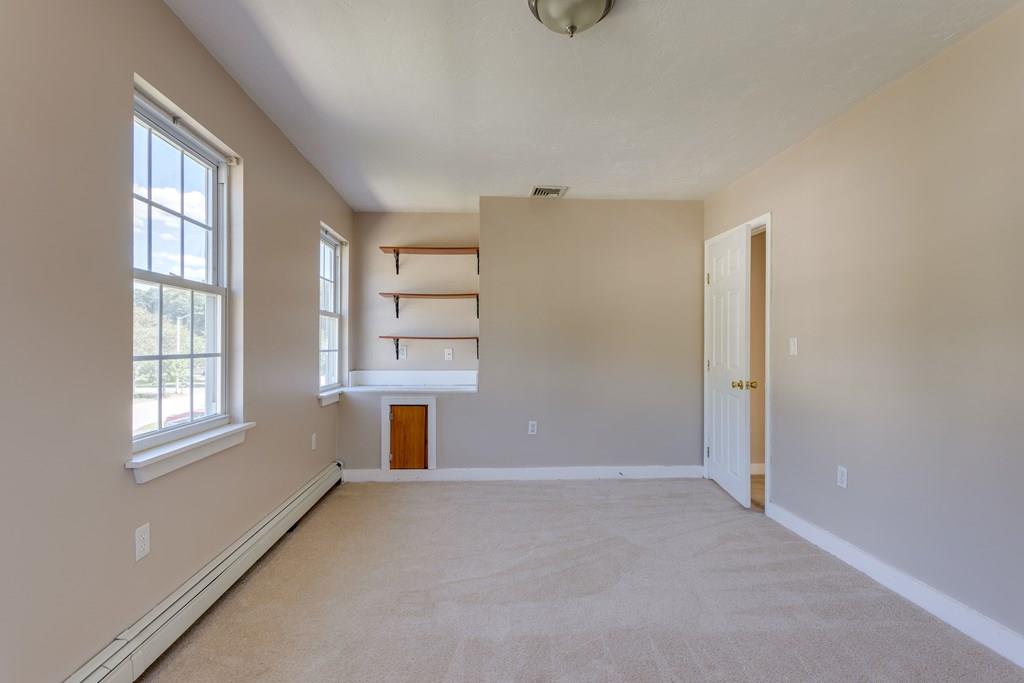 56 Santoro Road Worcester, MA 01606 - Photo 24 of 38 Gallery Image 24
