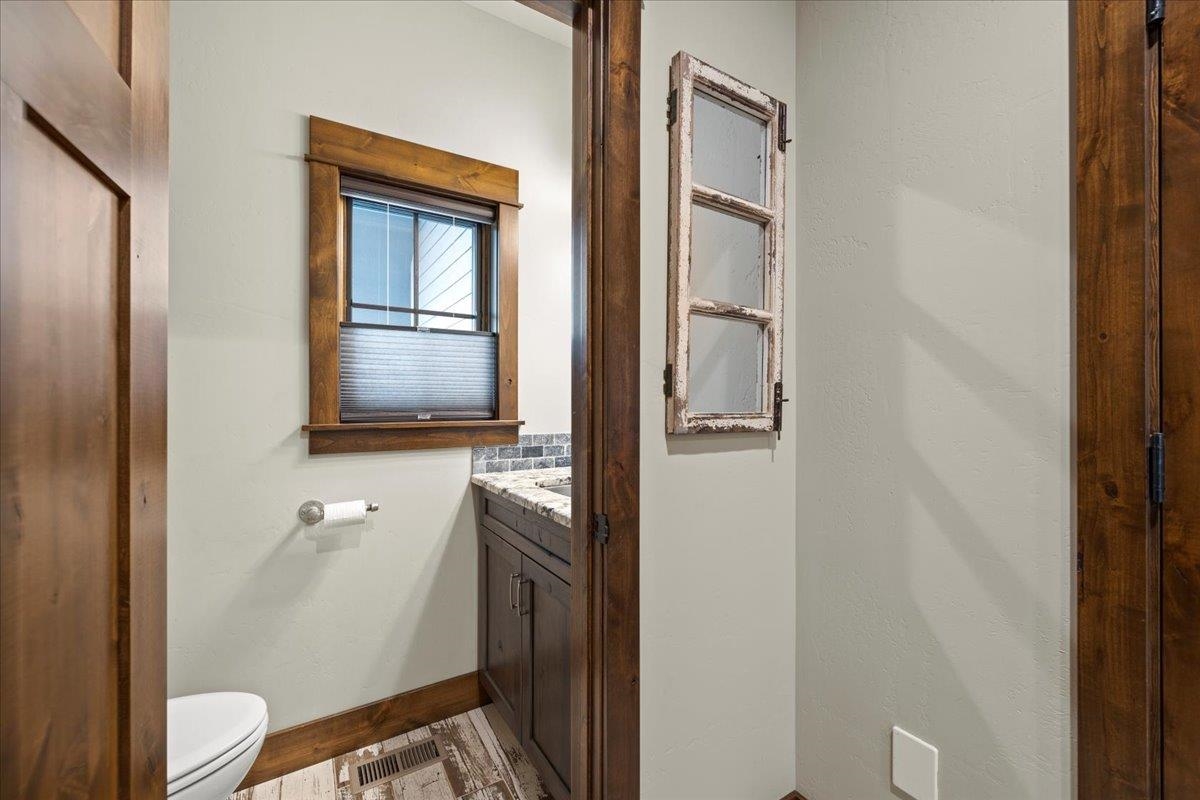 2509 West Hazard Road Spokane, WA 99208 - Photo 17 of 50