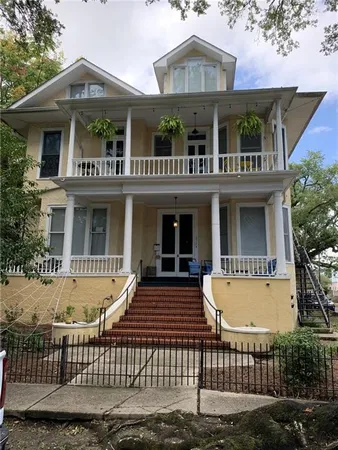 $1,600 | 1636 Peniston Street, Unit B, New Orleans, LA 70115