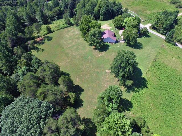 955 Toms Knob Road Rocky Mount, VA 24151 - Photo 2 of 31 Level Yard