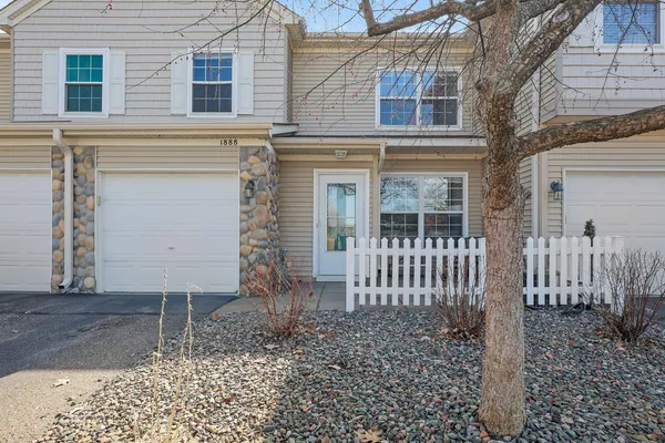 $229,000 | 1888 Wildflower Court, Shoreview, MN 55126