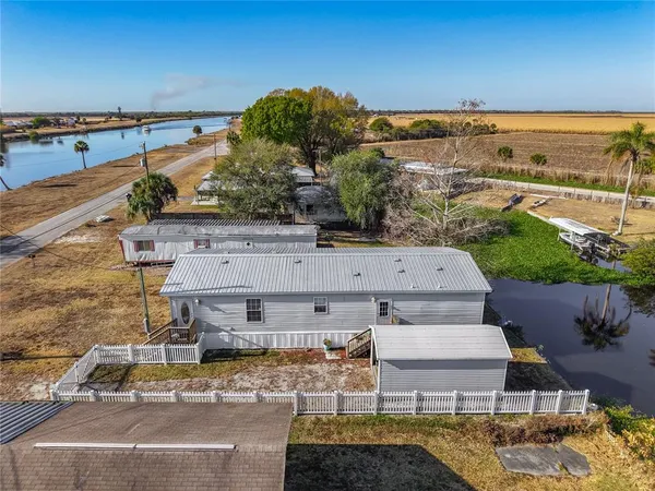 $274,900 | 1824 Riverside Drive, Moore Haven, FL 33471