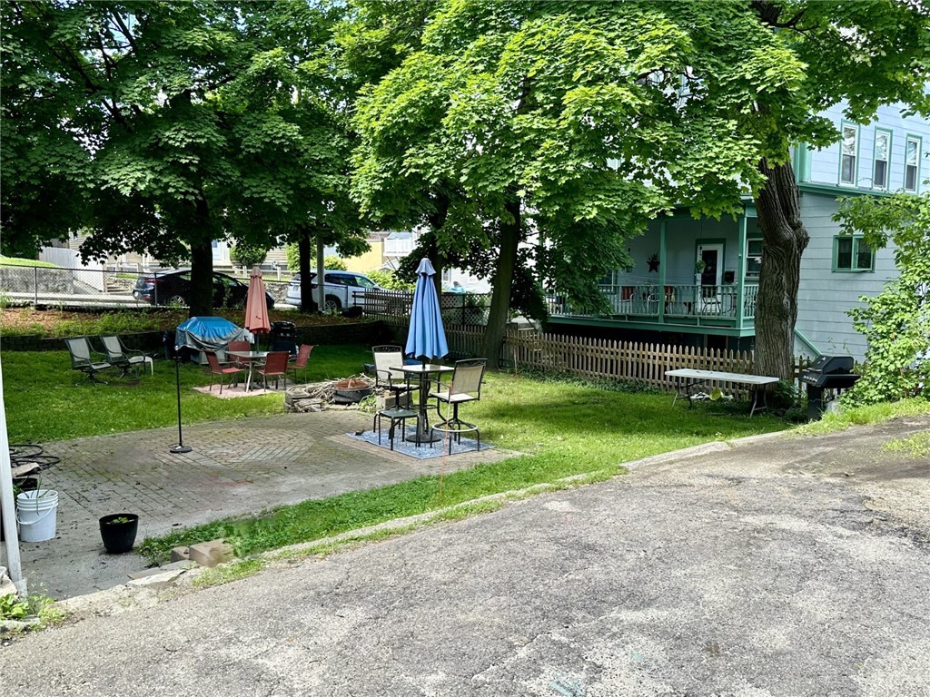 125 Park Avenue Woonsocket, RI 02895 - Photo 26 of 26 Side yard and parking
