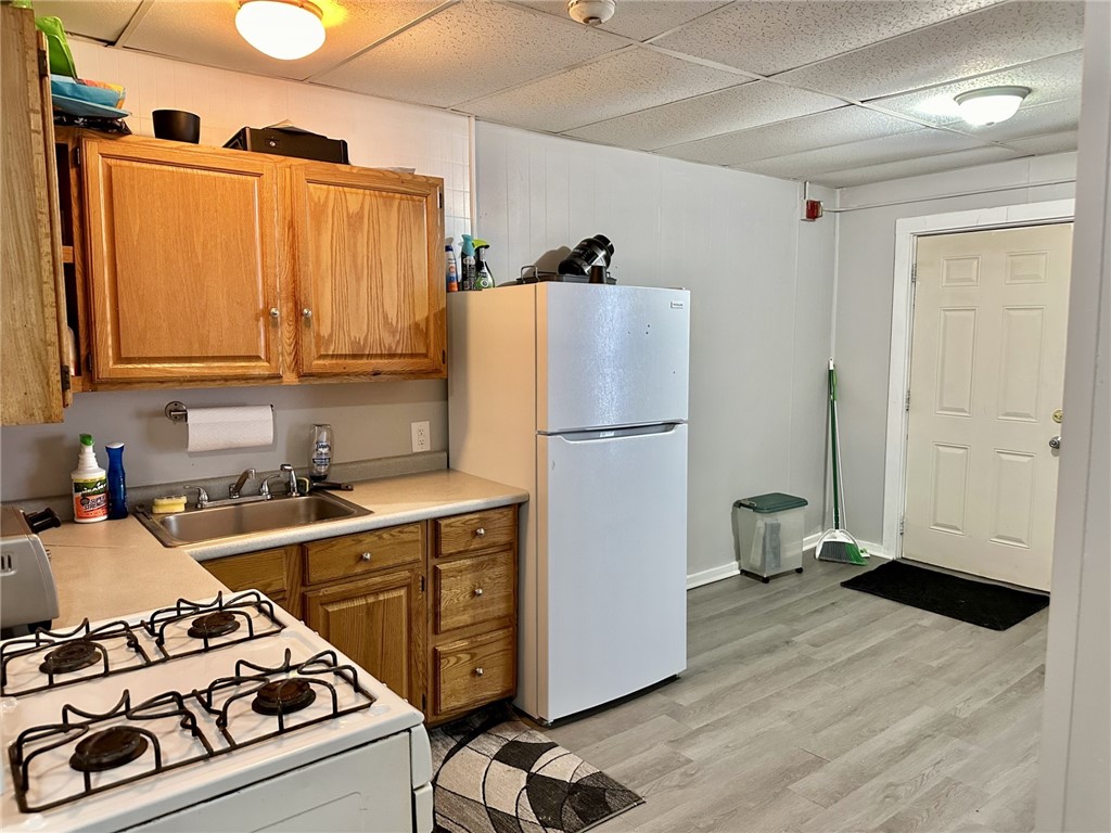 125 Park Avenue Woonsocket, RI 02895 - Photo 5 of 26