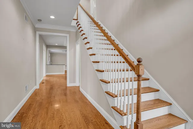 $475,000 | 6 Jamestown Square, Mechanicsburg, PA 17050