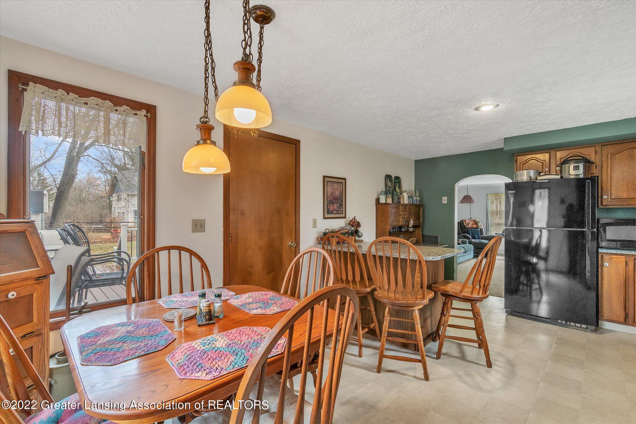 4610 Old Lansing Road Lansing, MI 48917 - Photo 16 of 43 16-4610-Old-Lansing-Rd-WindowStill-Real-