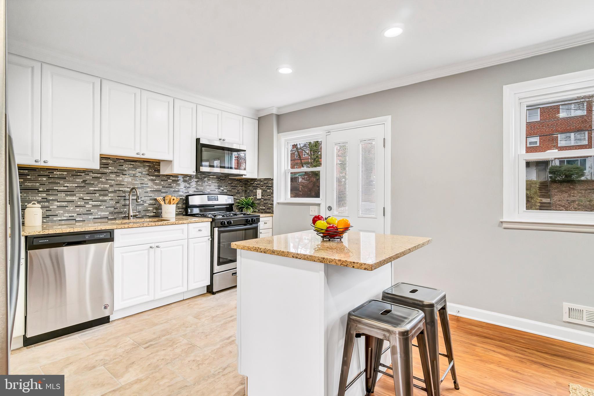 820 Reverdy Road Baltimore, MD 21212 - Photo 12 of 37 Kitchen