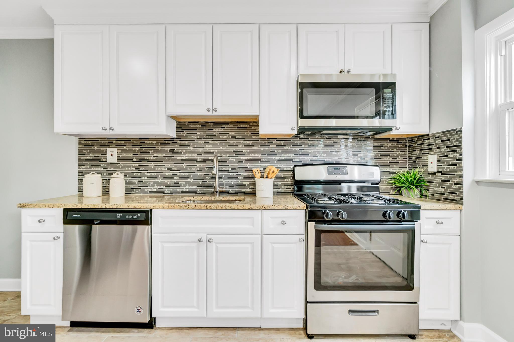 820 Reverdy Road Baltimore, MD 21212 - Photo 15 of 37 Kitchen