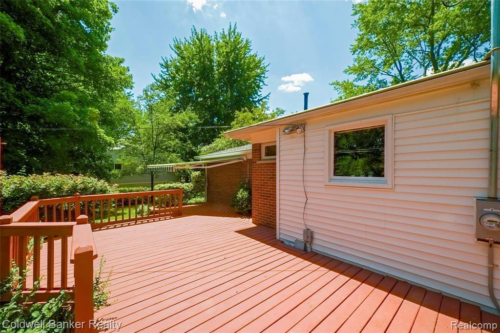 28390 Farmington Road Farmington Hills, MI 48334 - Photo 25 of 37