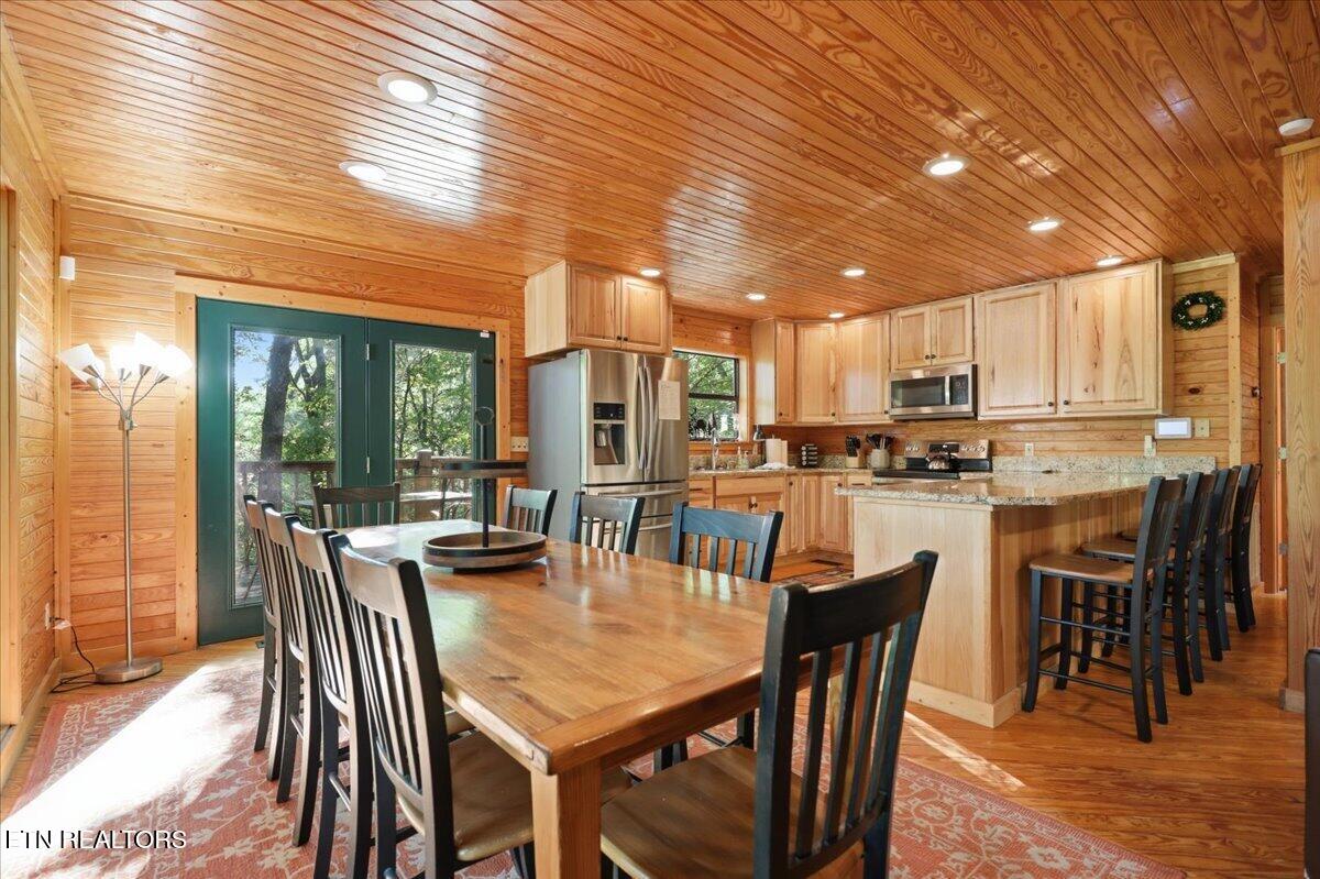 739 Stonegate Way Townsend, TN 37882 - Photo 15 of 49 15-015_1I2A2553