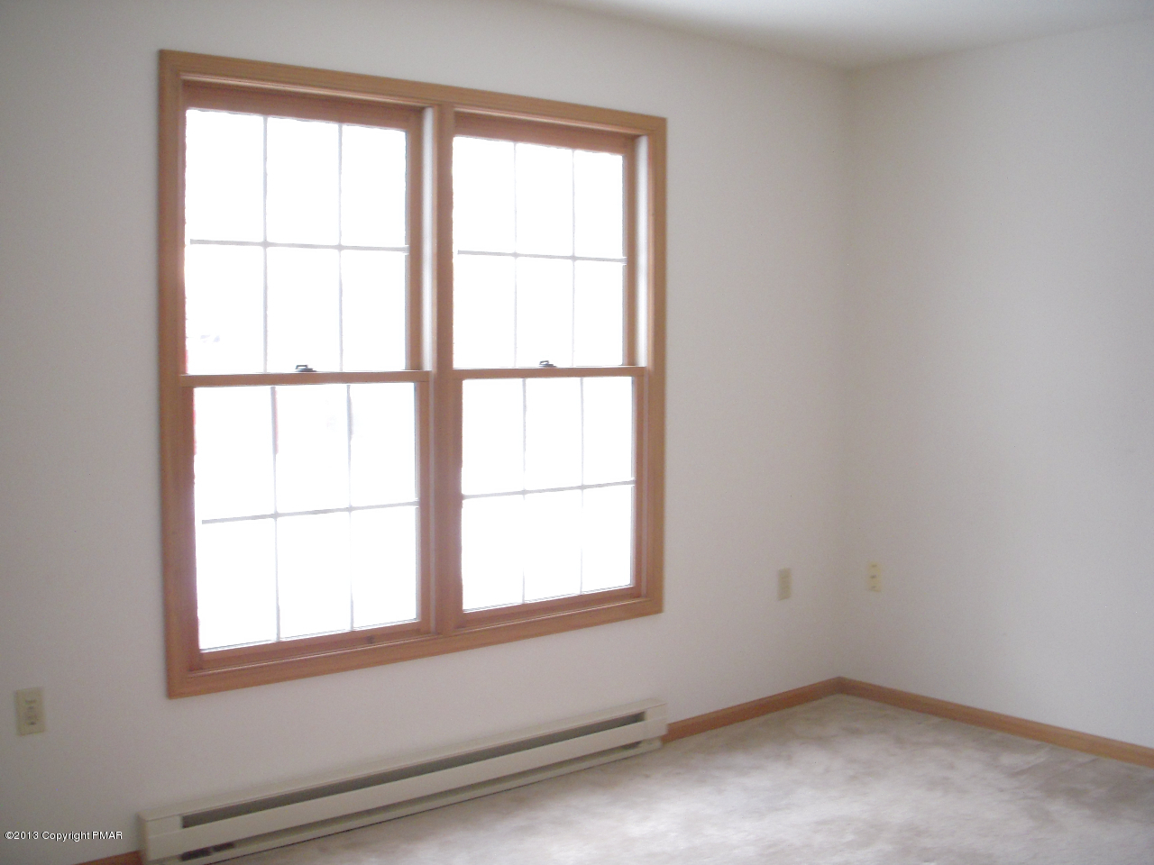1227 Salisbury Road Bushkill, PA 18324 - Photo 13 of 15 an empty room with a window