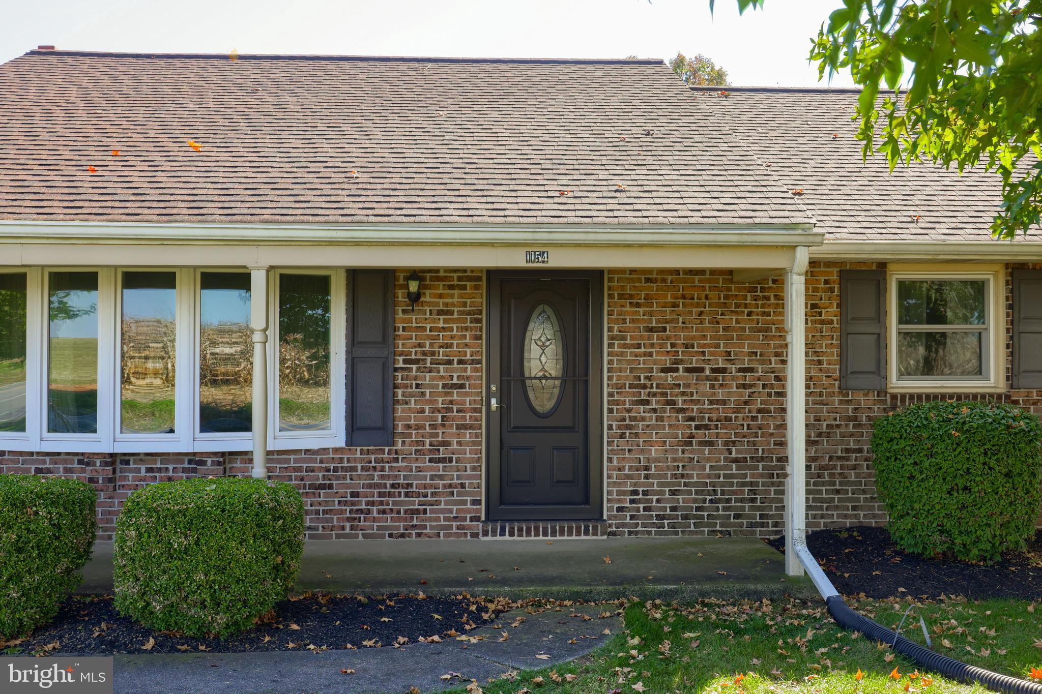 1154 Lincoln Road Lititz, PA 17543 - Photo 3 of 32