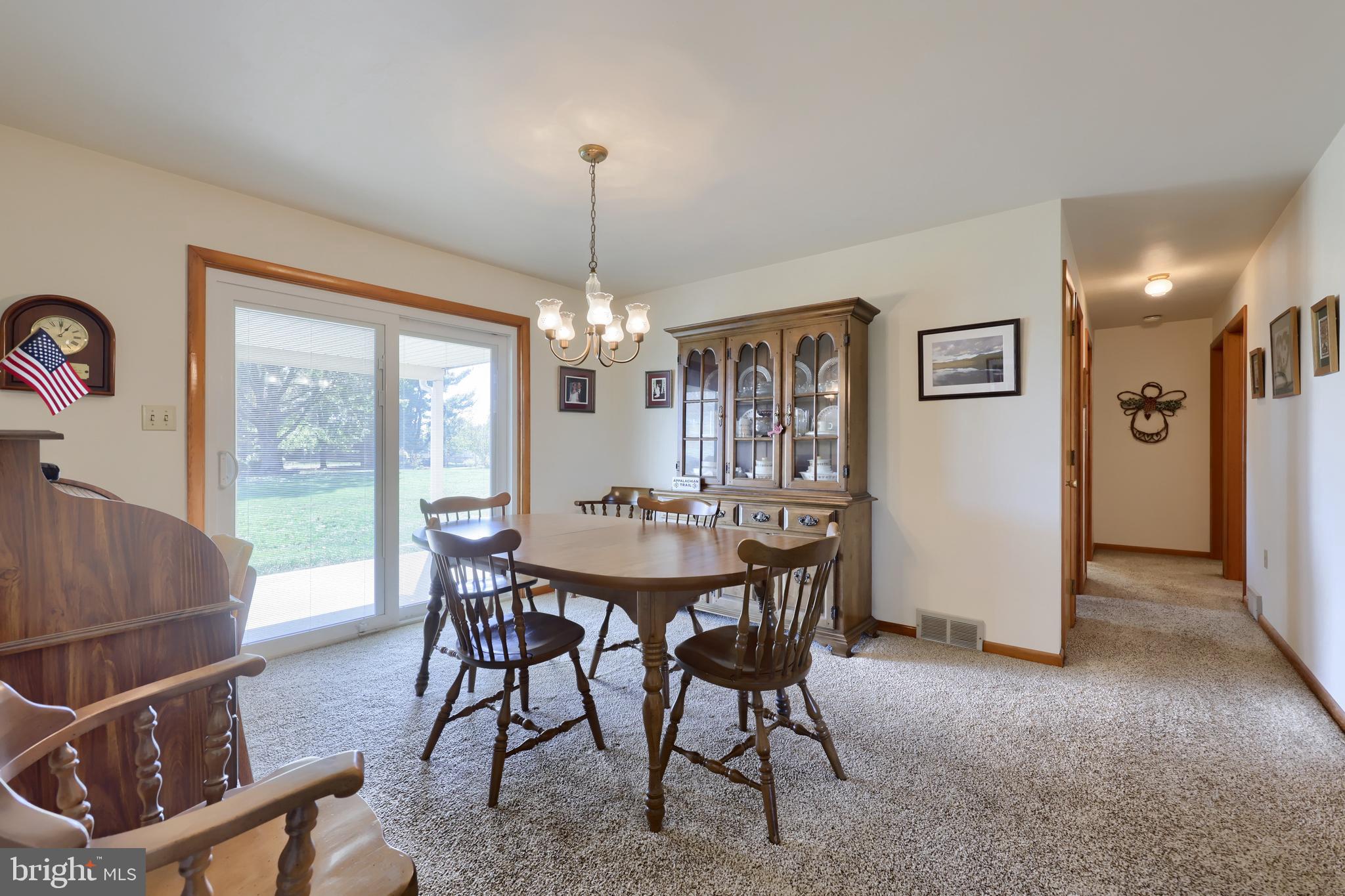 1154 Lincoln Road Lititz, PA 17543 - Photo 8 of 32